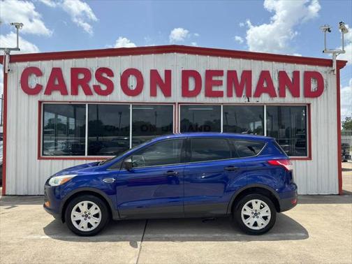 2016 Ford Escape S