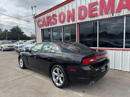 2012 Dodge Charger SE