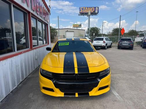 2017 Dodge Charger SE