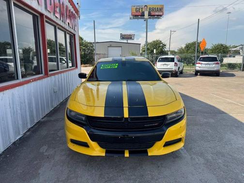 2017 Dodge Charger SE