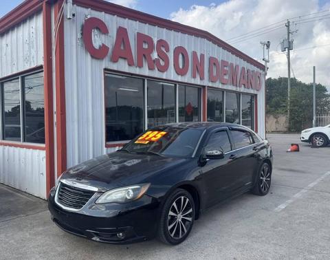 2013 Chrysler 200 Touring