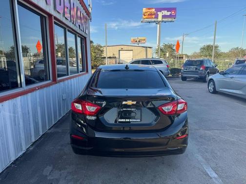 2019 Chevrolet Cruze LS