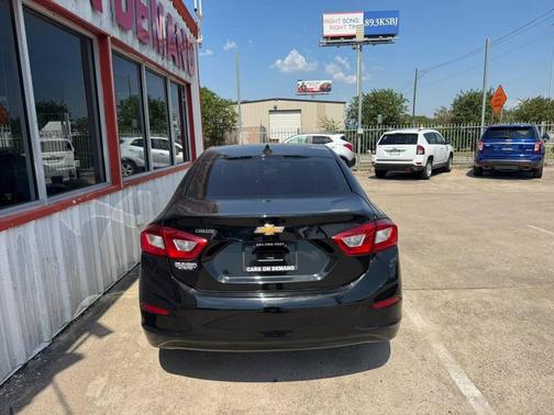 2019 Chevrolet Cruze LS