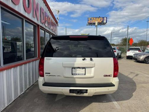 2012 GMC Yukon XL 1500 SLT