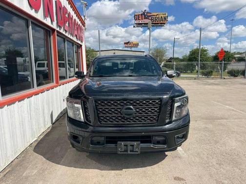 Magnetic Black 2018 Nissan Titan SV