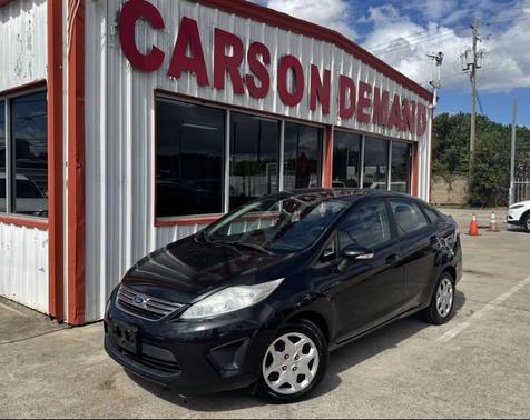 2013 Ford Fiesta SE 4dr Sedan