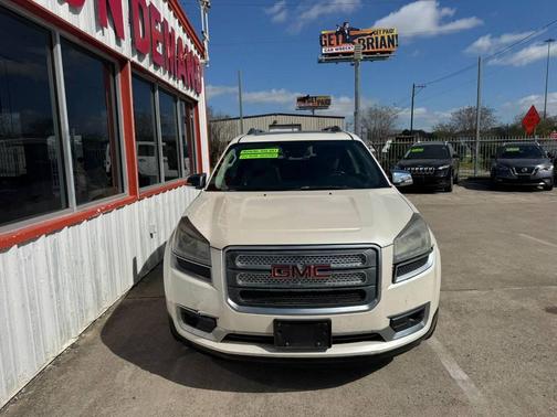 White 2015 GMC Acadia SLT-1