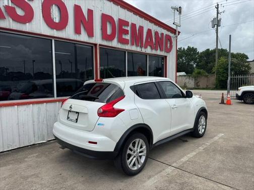 2014 Nissan Juke SL 4dr Crossover
