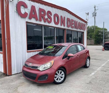 Signal Red 2013 Kia Rio EX