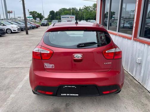 Signal Red 2013 Kia Rio EX