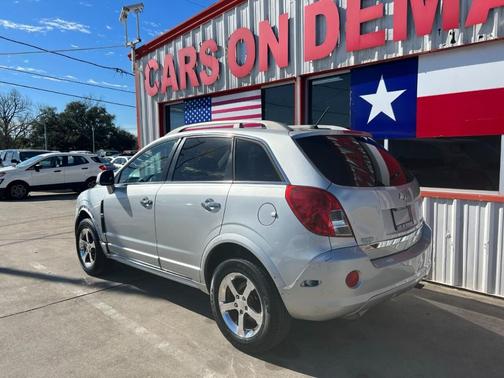 Photo 4 of 21 of 2013 Chevrolet Captiva Sport LT