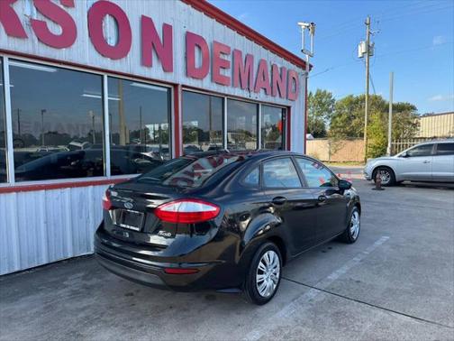 2014 Ford Fiesta S 4dr Sedan