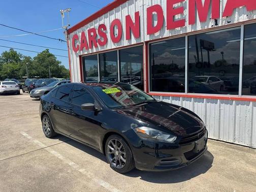 Pitch Black Clear Coat 2016 Dodge Dart SE