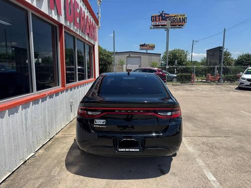 Pitch Black Clear Coat 2016 Dodge Dart SE