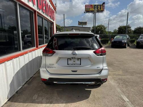 Brilliant Silver 2018 Nissan Rogue SV