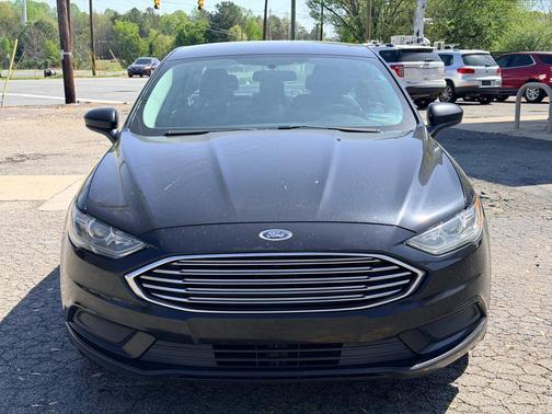 2017 Ford Fusion Hybrid SE