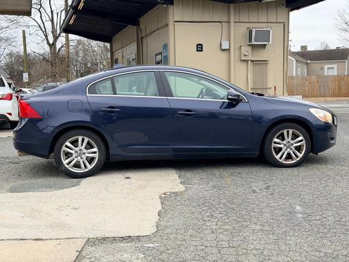 2012 Volvo S60 T5
