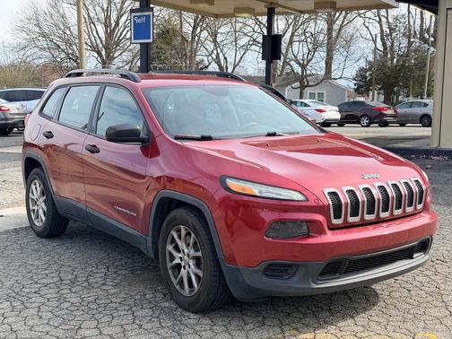 2016 Jeep Cherokee Sport