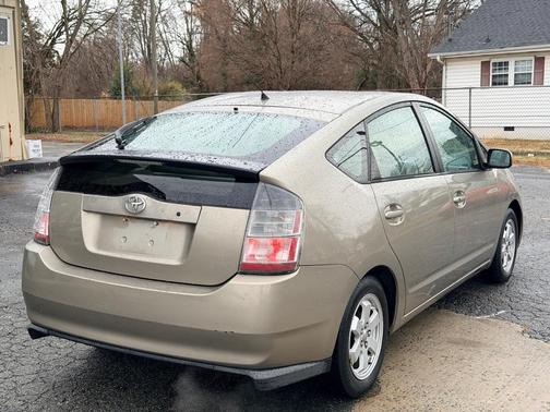 2005 Toyota Prius Base