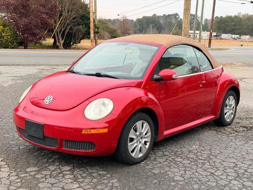 2009 Volkswagen New Beetle S