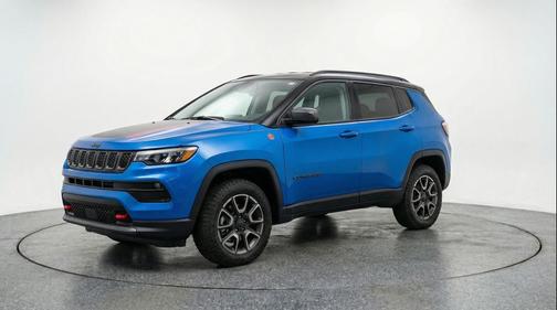 Hydro Blue Pearlcoat 2025 Jeep Compass Trailhawk
