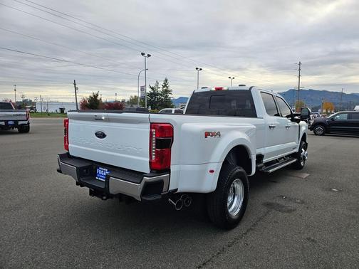 2025 Ford F-350 Lariat