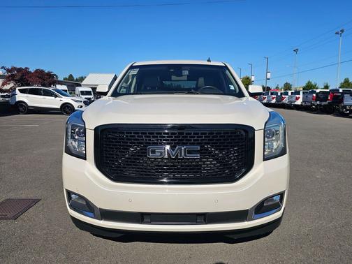 White Diamond Tricoat 2015 GMC Yukon XL 1500 SLT