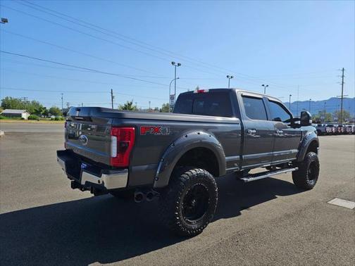 2017 Ford F-350 Lariat