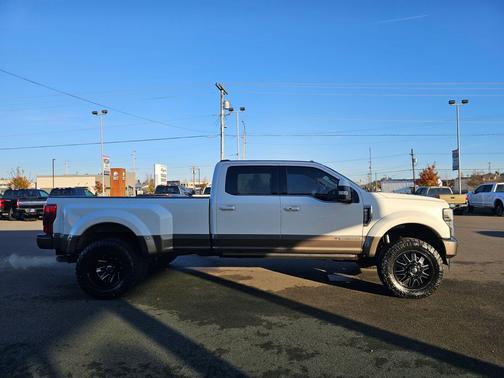 2022 Ford F-450 King Ranch
