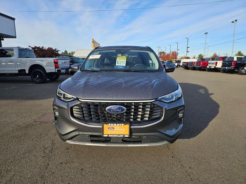 2024 Ford Escape Platinum