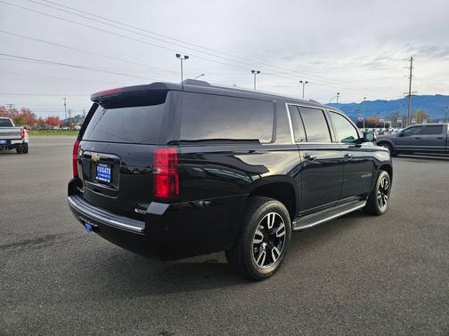 2017 Chevrolet Suburban Premier