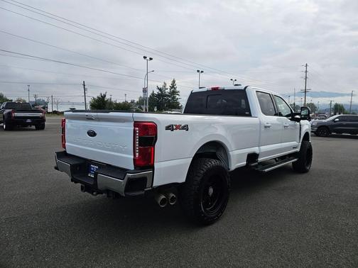 2024 Ford F-350 Lariat
