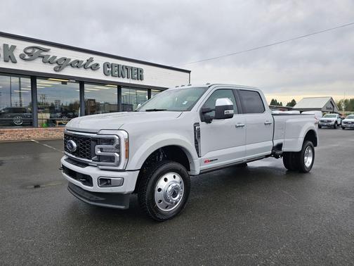 2025 Ford F-450 Platinum