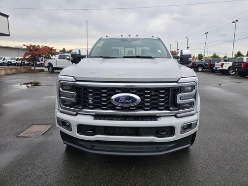 2025 Ford F-450 Platinum