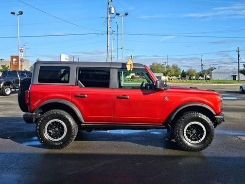 2022 Ford Bronco Black Diamond