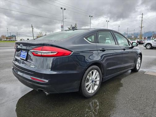 2020 Ford Fusion SE