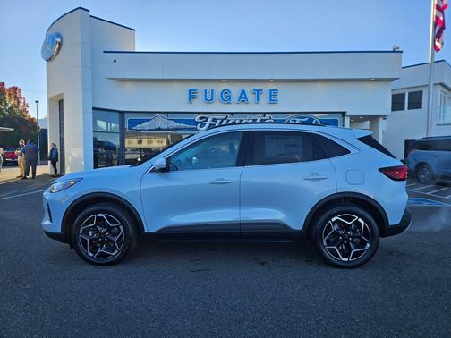 2025 Ford Escape Platinum