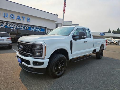 2026 Ford F-350 Platinum