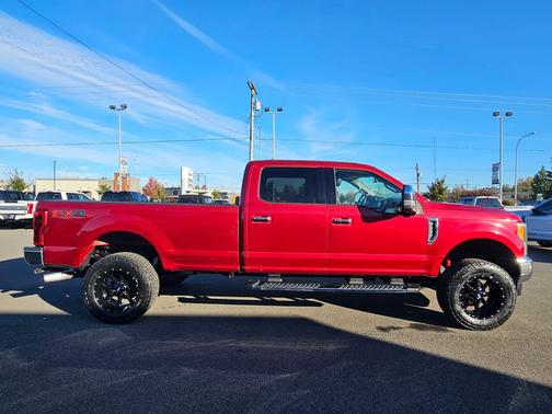 2017 Ford F-350 Lariat