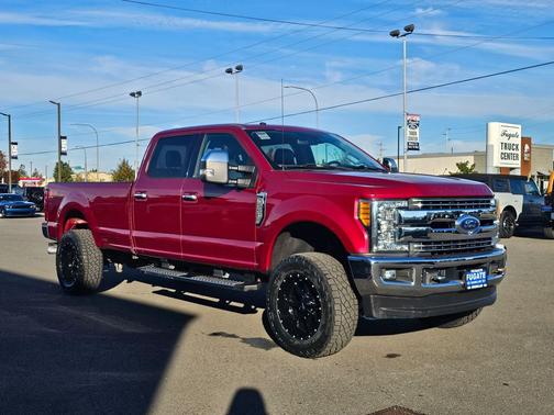 2017 Ford F-350 Lariat
