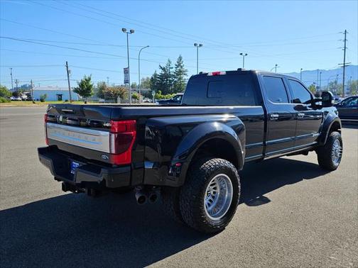 2022 Ford F-450 Platinum
