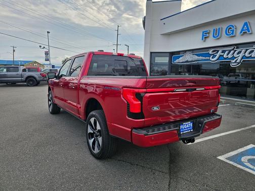 2025 Ford F-150 Lightning Platinum