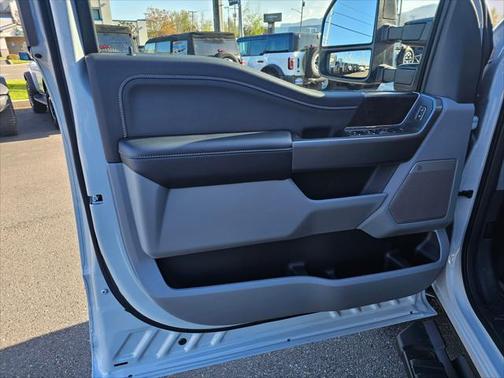 2025 Ford F-350 XLT