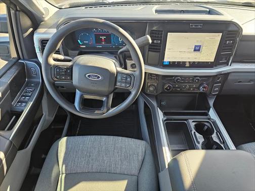 2025 Ford F-350 XLT