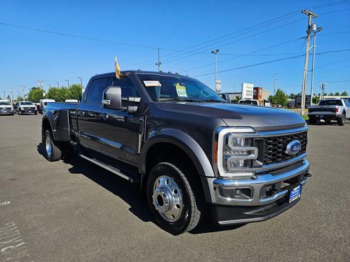 2023 Ford F-450 Lariat