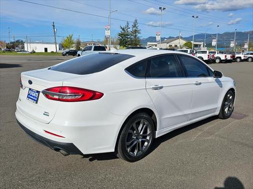 2020 Ford Fusion SEL