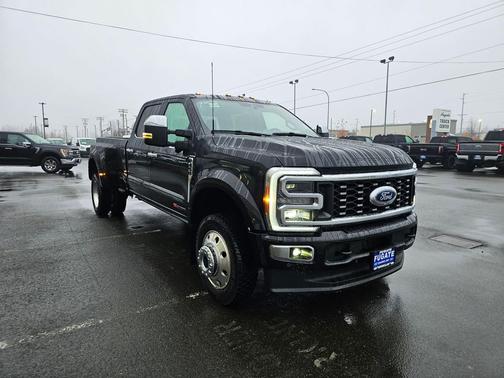 2026 Ford F-450 Platinum