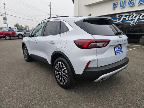 2025 Ford Escape PHEV SE