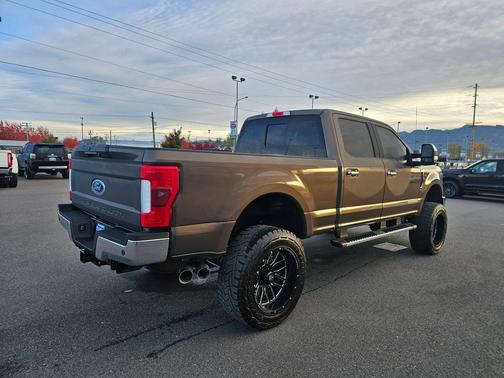 2017 Ford F-350 Lariat