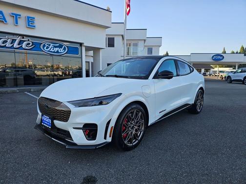 2025 Ford Mustang Mach-E GT